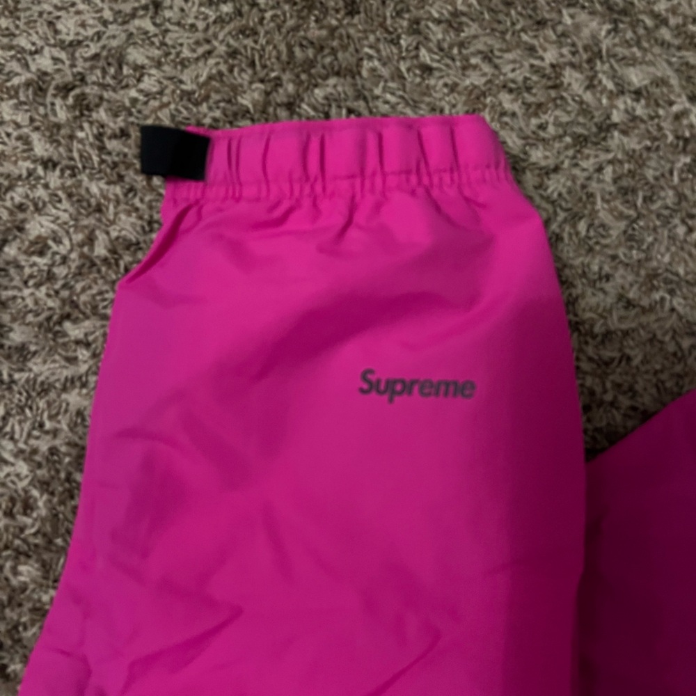 Supreme Nike Pink Trail Running Pant - Picture 4 of 6